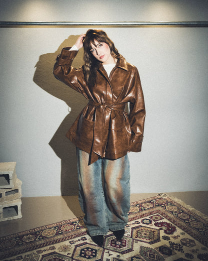 Trench lumina in ecopelle