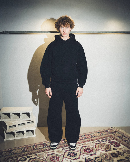 Set coordinato tuta one of one nera