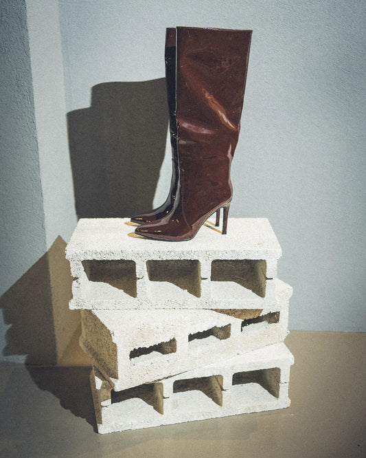 Stivali vinaccia in vinile